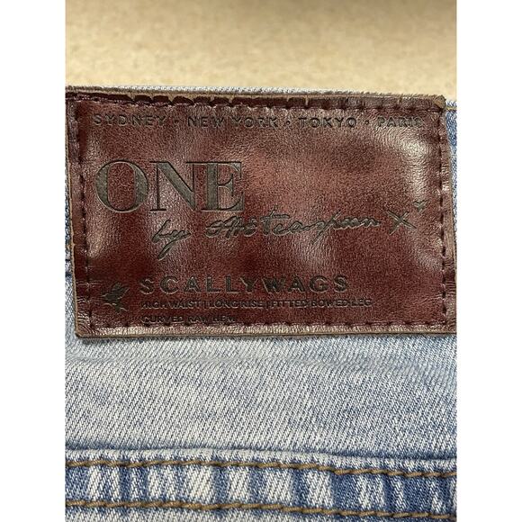 One X OneTeaspoon Distressed Baggy Jeans Women’s Size 26 Raw Ankle Hem 26”x23” - Picture 7 of 16